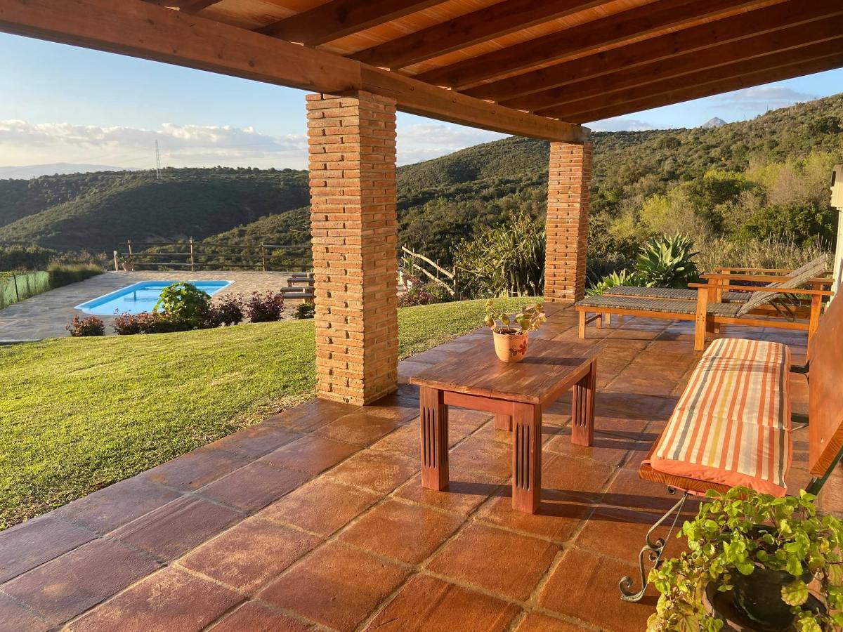 The Wild Olive Andalucia Citrus Suite Casares Esterno foto